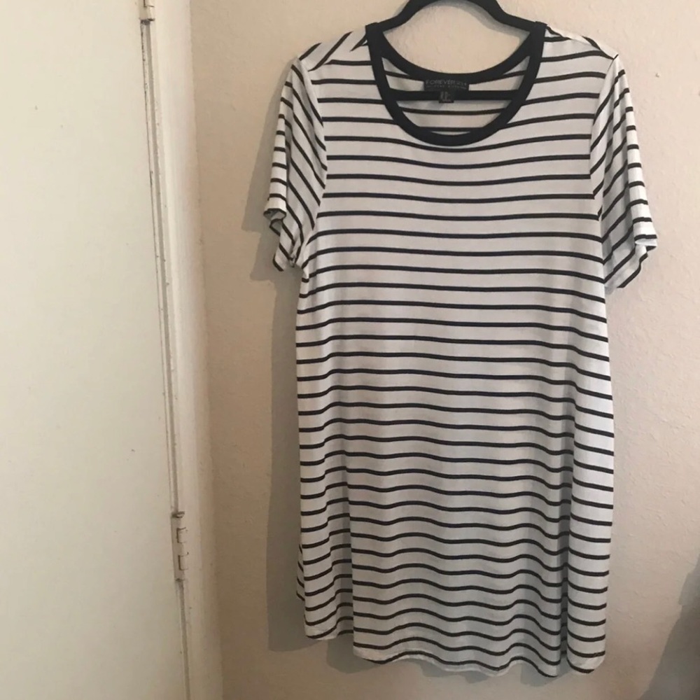 FOREVER21 Striped Shirt